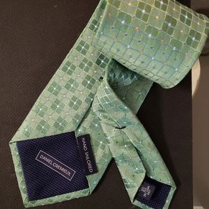 Daniel Cremieux Green Handmade Silk Necktie